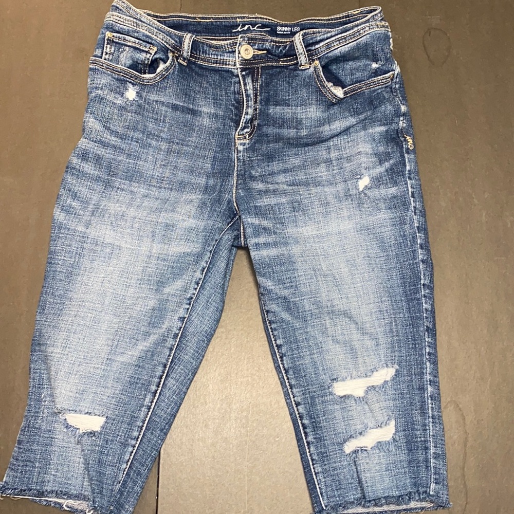 INC Denim Skinny Leg Regular Fit Size 10 High Waist Distress Washout Jean Shorts